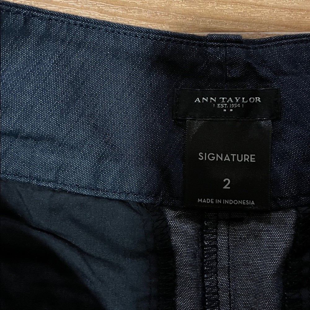 Ann Taylor Signature High Waist Shorts - Picture 4 of 7